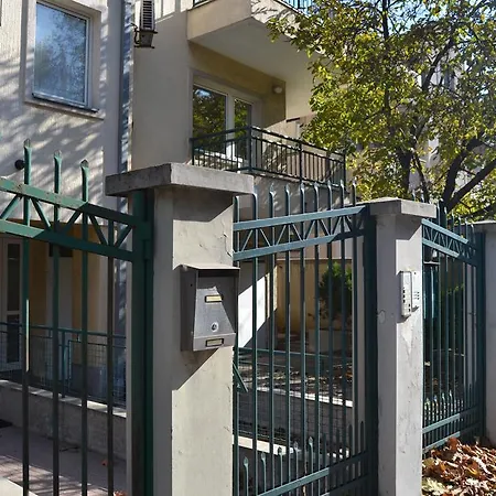 K Διαμέρισμα Βελιγράδι